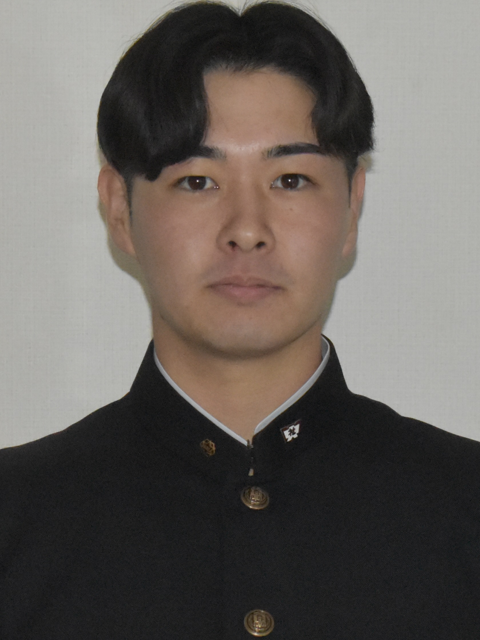 山口真央
